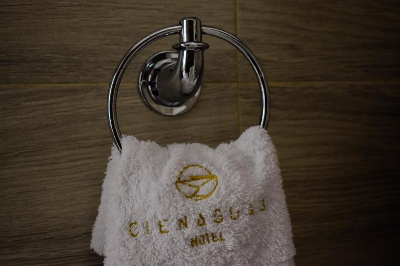 Cienaguas Hotel Ciénaga Екстериор снимка